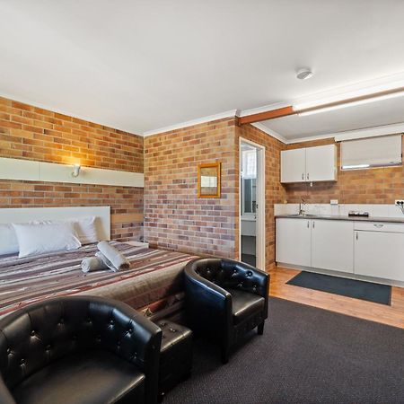 Tally Ho Motor Inn Tenterfield Buitenkant foto