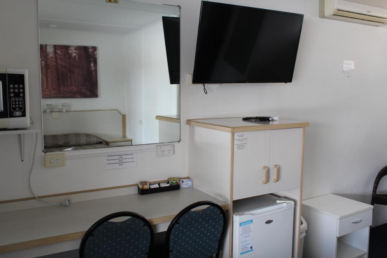 Tally Ho Motor Inn Tenterfield Buitenkant foto
