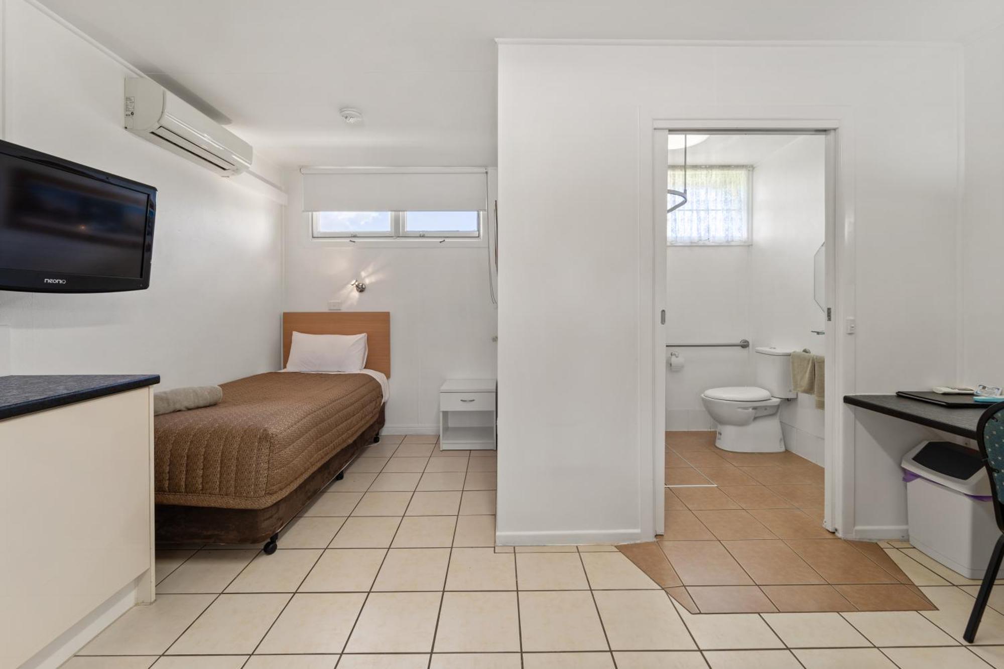 Tally Ho Motor Inn Tenterfield Buitenkant foto
