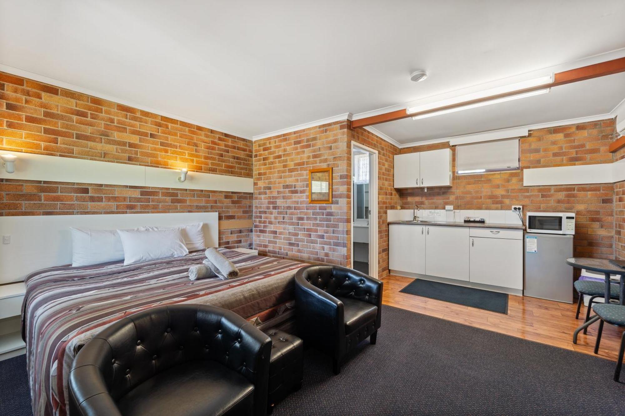 Tally Ho Motor Inn Tenterfield Buitenkant foto