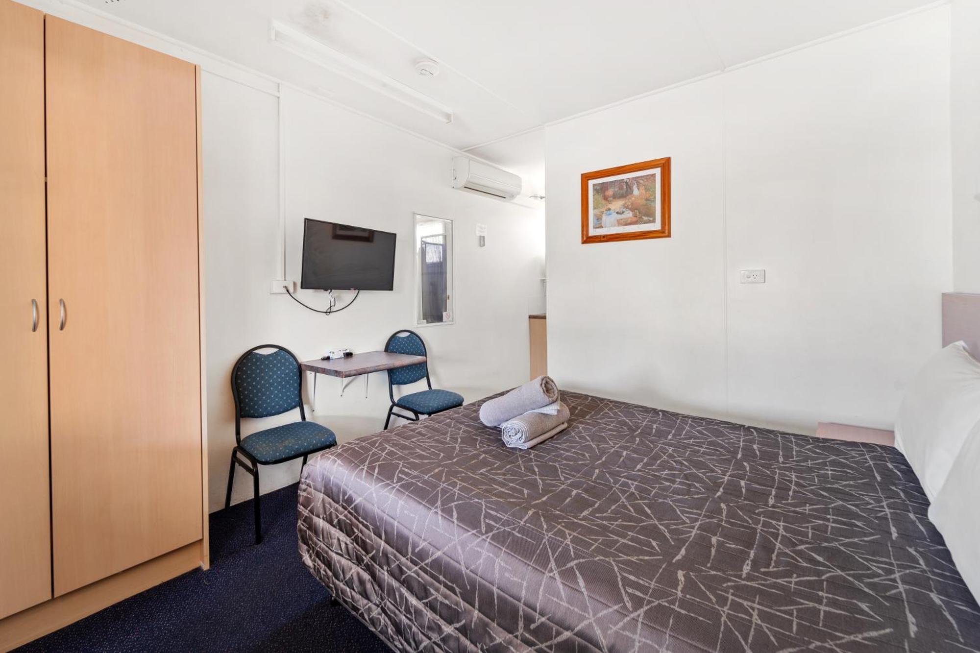 Tally Ho Motor Inn Tenterfield Buitenkant foto