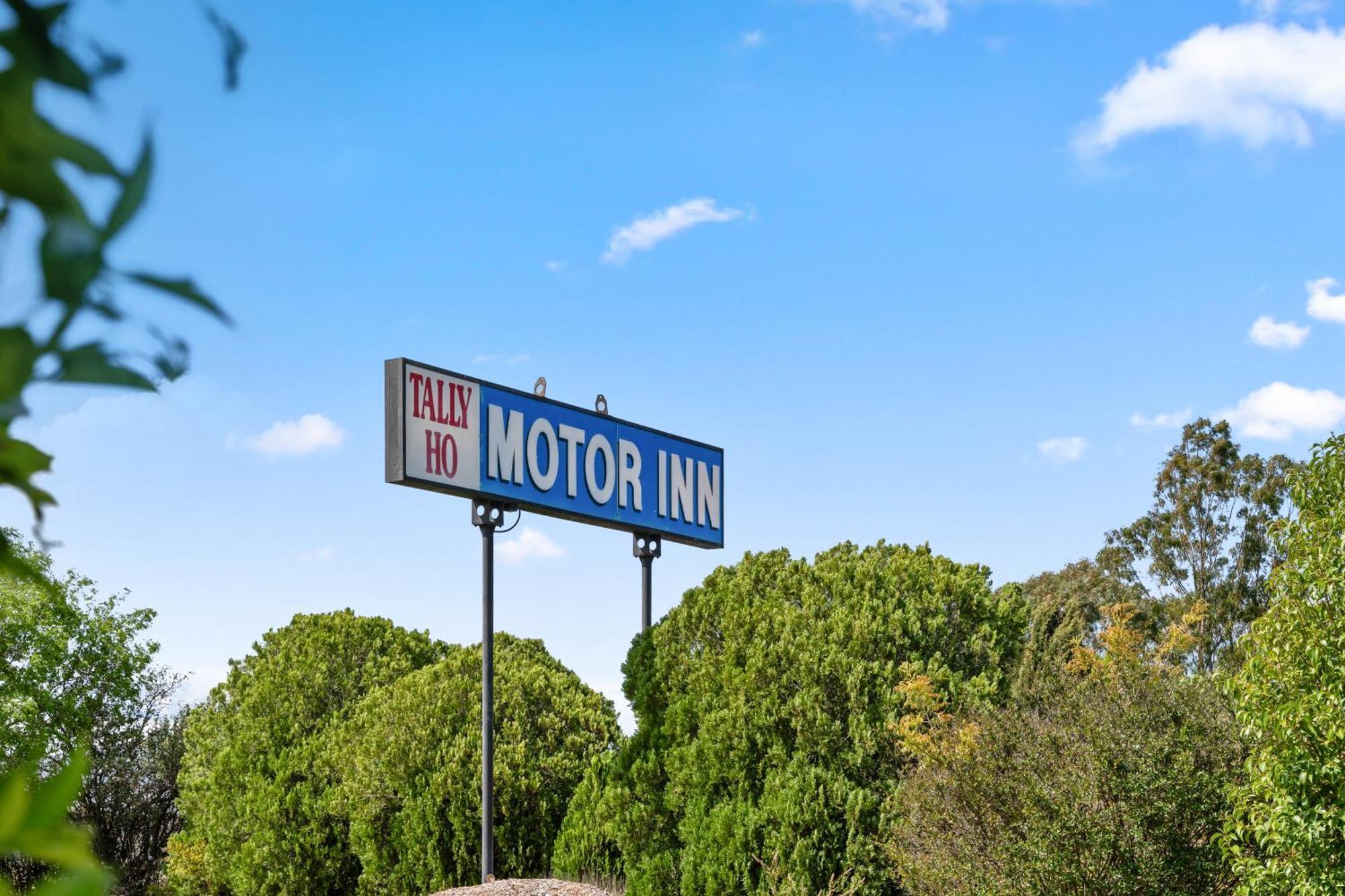 Tally Ho Motor Inn Tenterfield Buitenkant foto
