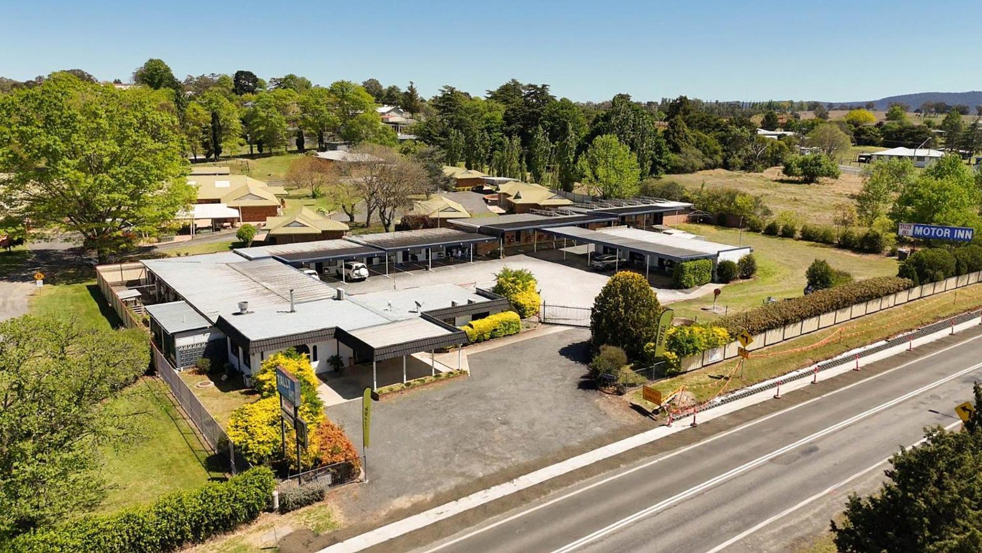 Tally Ho Motor Inn Tenterfield Buitenkant foto